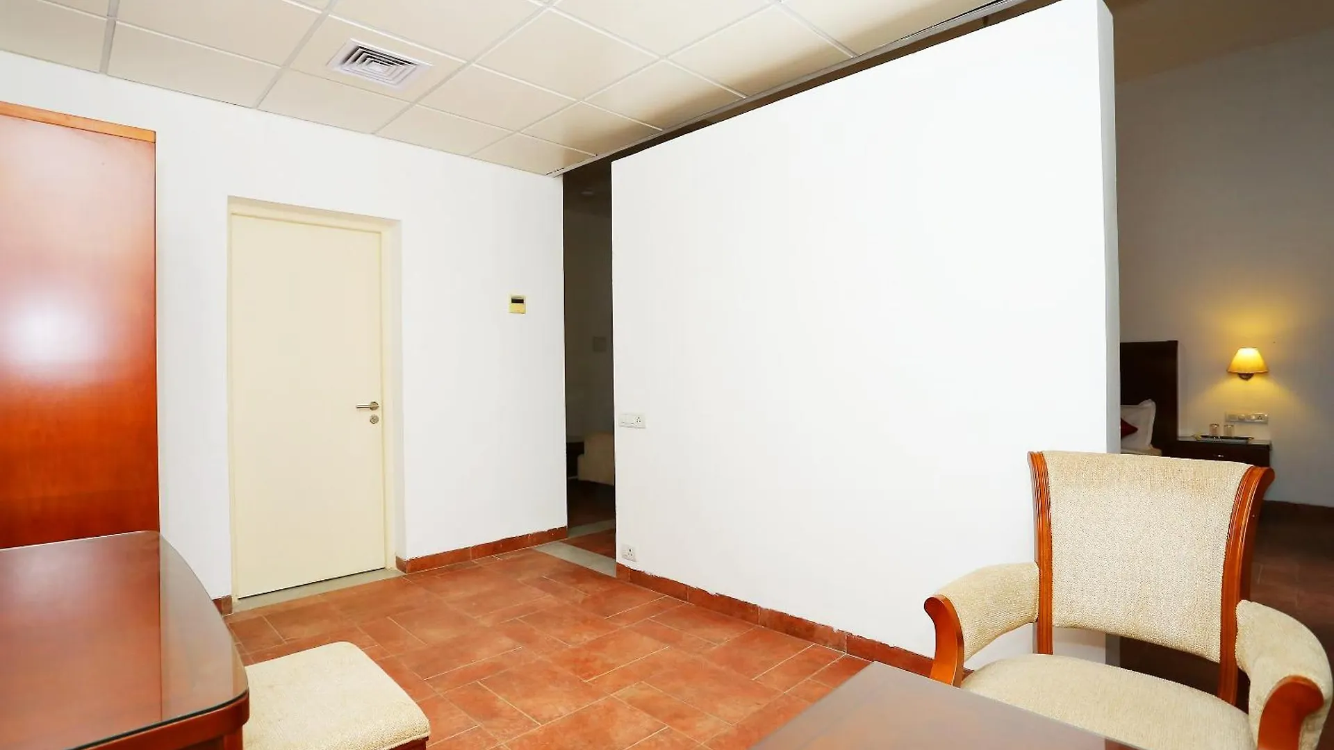 Super Townhouse Island Inn Elūr 4*,  インド